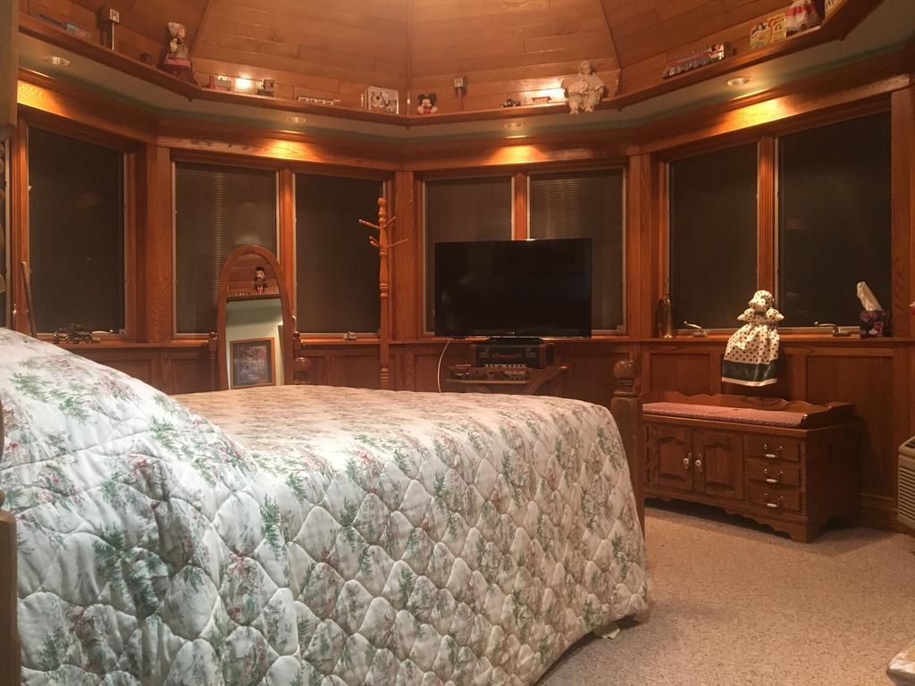 Red Barn Village Bed & Breakfast Clarks Summit エクステリア 写真